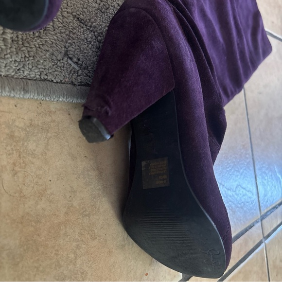 Sz 9B Jessica Simpson Deep Purple Heeled Boots with defects sexy club shoes - Picture 6 of 16